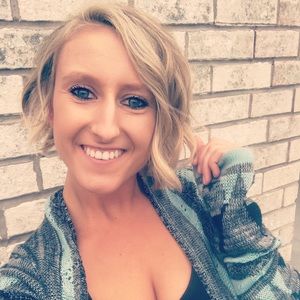 Meet your Posher, Mackenzie